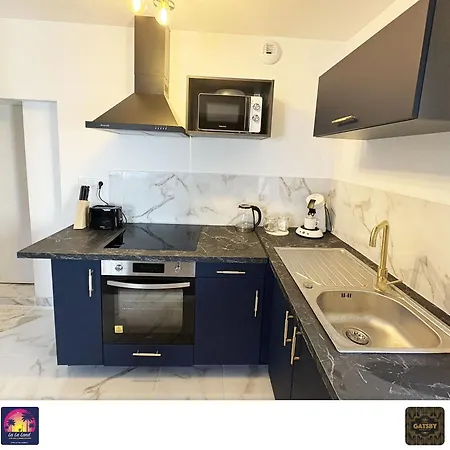 Appartement La La Land - Thème Cinéma 5 Min Futuroscope