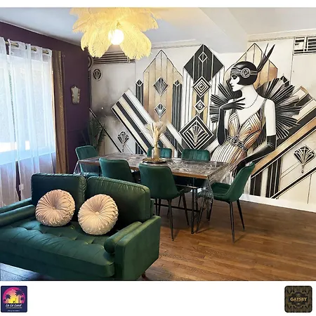 La La Land - Thème Cinéma 5 Min Futuroscope Appartement